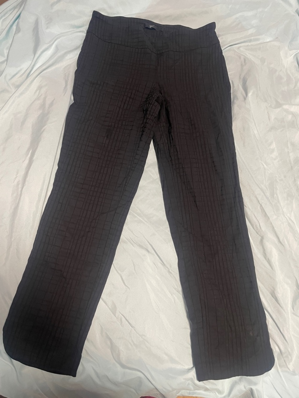Women's Black Textured Straight-Leg Pants